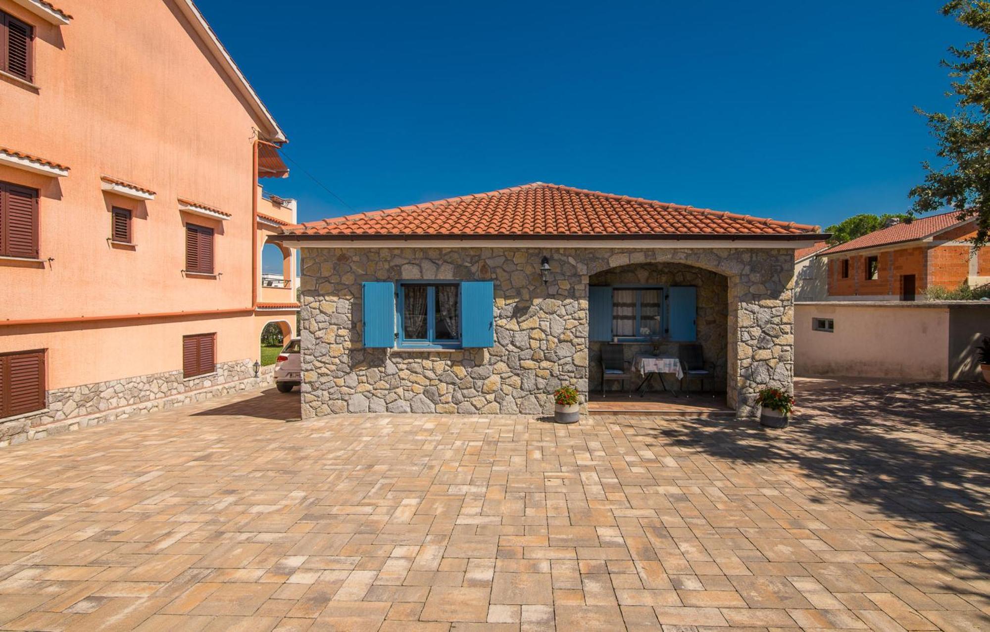 Apartments Prendivoj Malinska Exterior foto